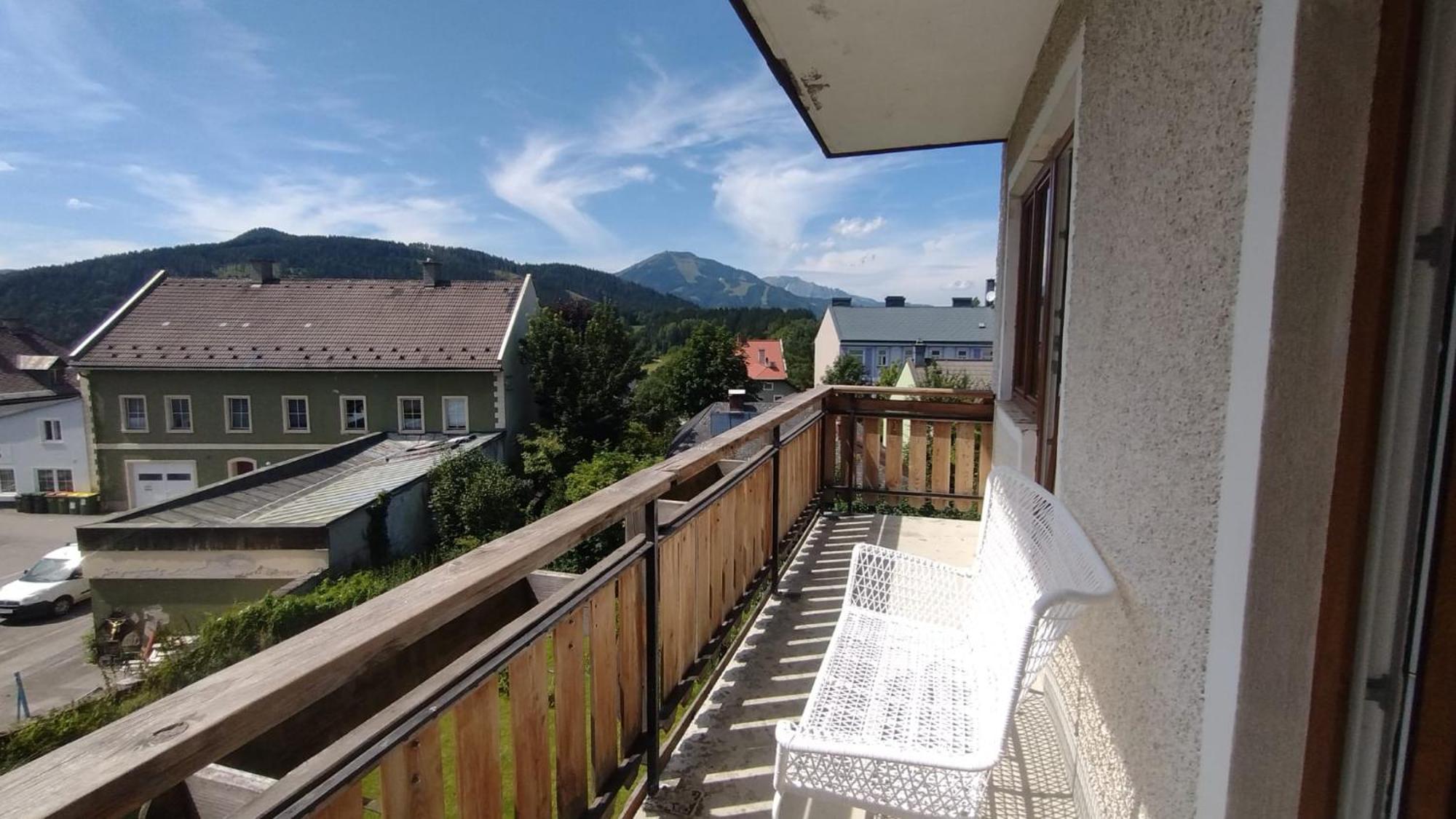 Sechzehnerhaus Apartment Mariazell Bagian luar foto